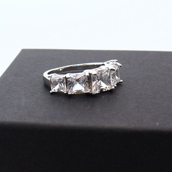 Incredible Opulent 5 Stone 6.00ctw Princess Cut Anniversary Band " Must See " - Picture 4 of 11